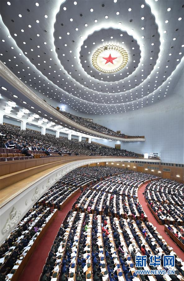 （两会·人大开幕·XHDW）（12）十三届全国人大二次会议在京开幕