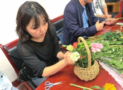 鲜花送给老师